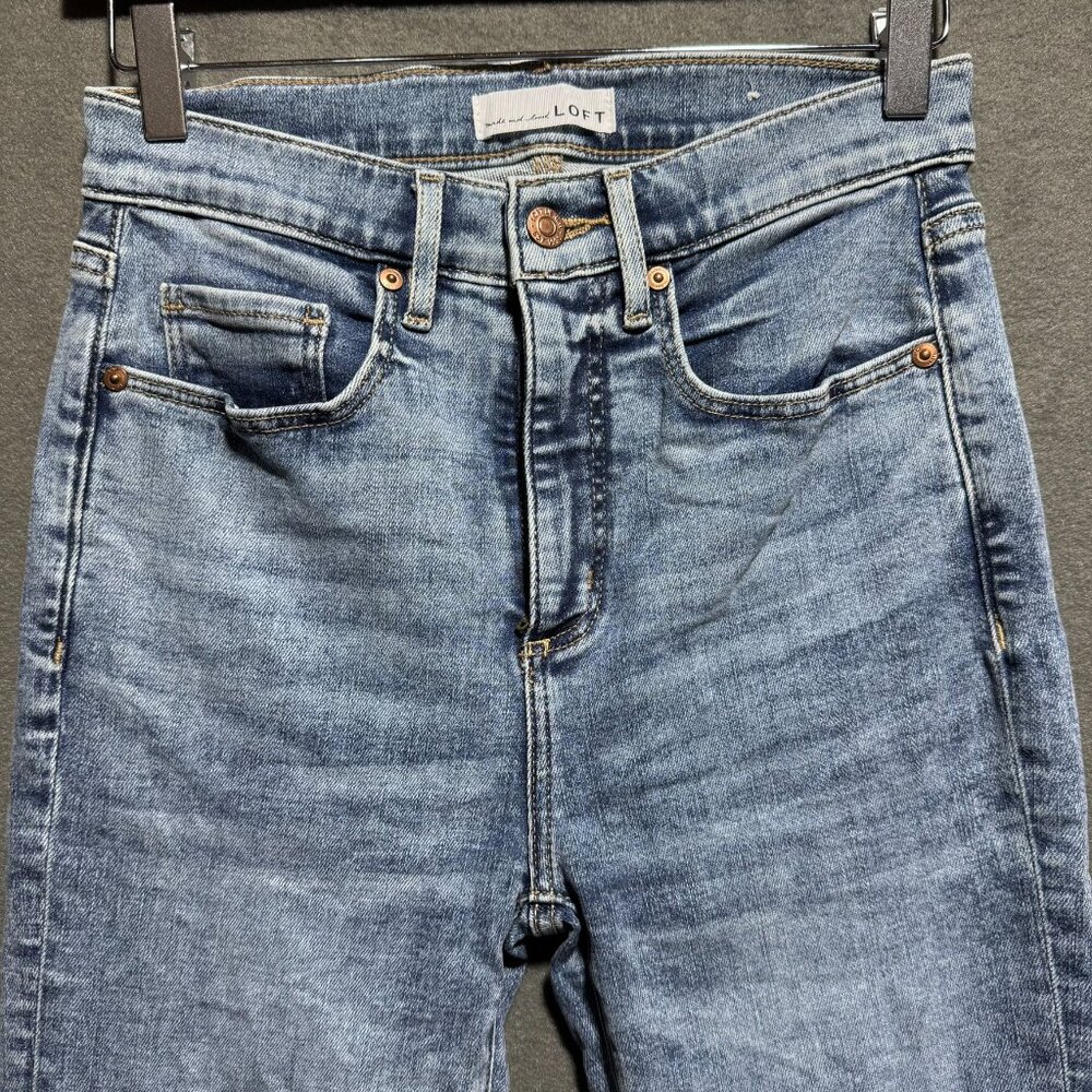 LOFT The Kick Crop Raw Hem High Rise Jeans Light Wash Women's Size 2/26 - Picture 2 of 10